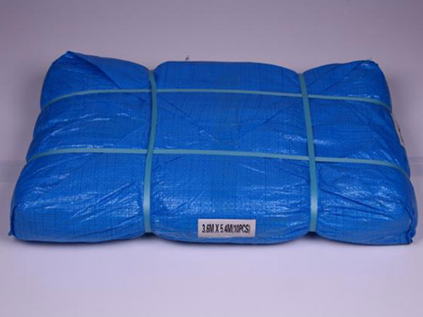 蓝色篷布成品打包